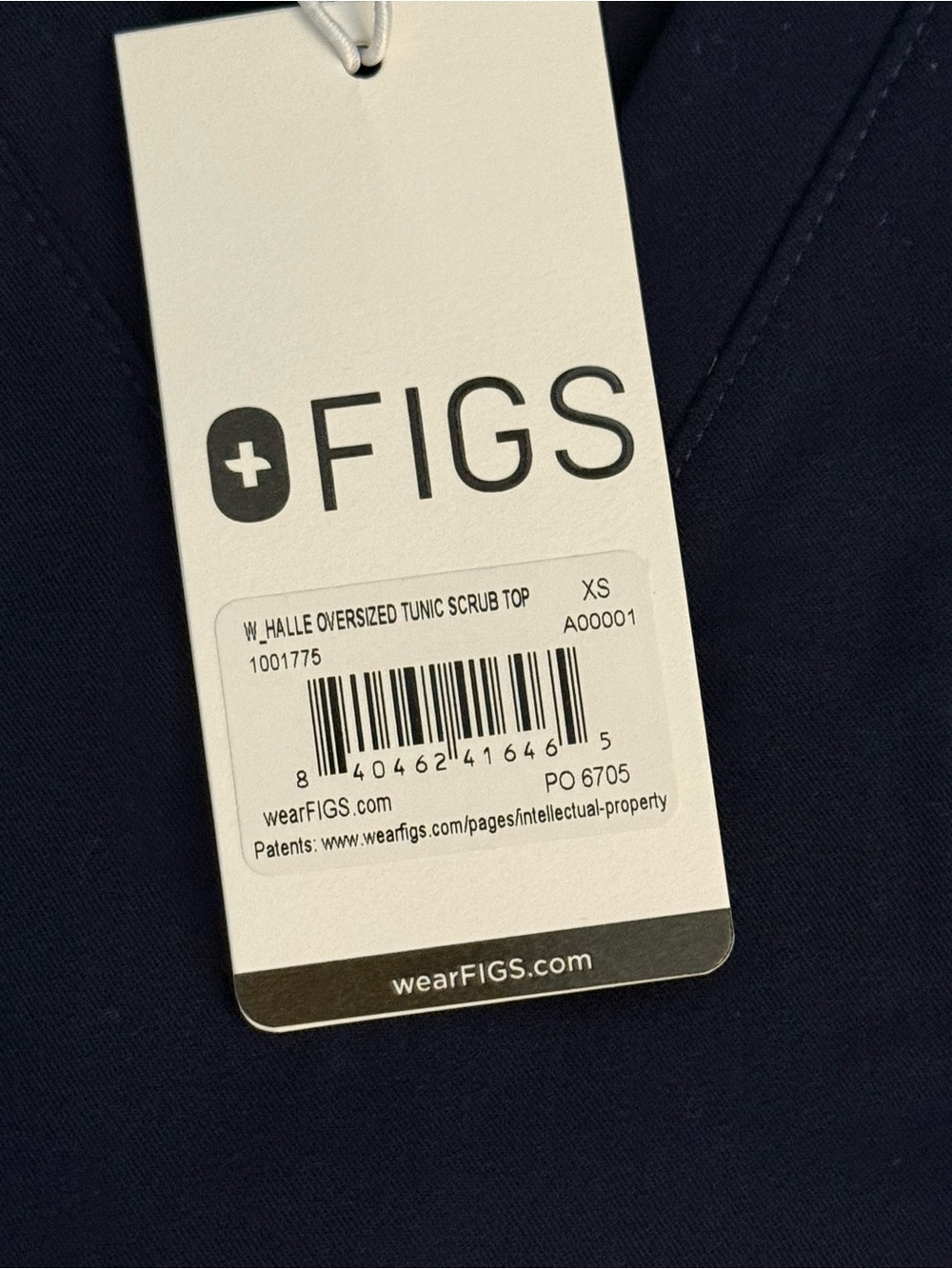FIGS set women Navy FIGS Zamora joggers & FIGS Catarina scrub top - Picture 3 of 12